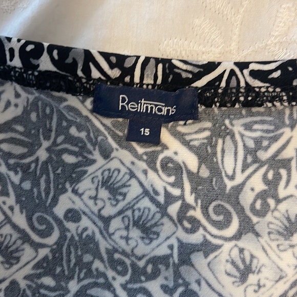 Reitman’s elastic waistband black & white skirt - Picture 7 of 8
